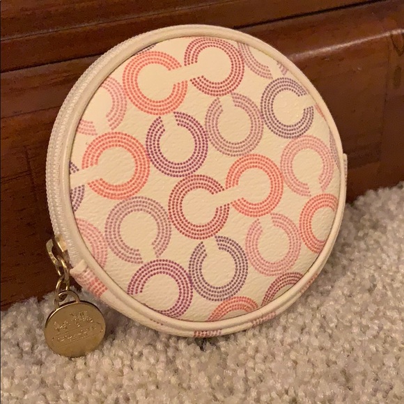 Coach Handbags - 🍭Coach Coin Purse